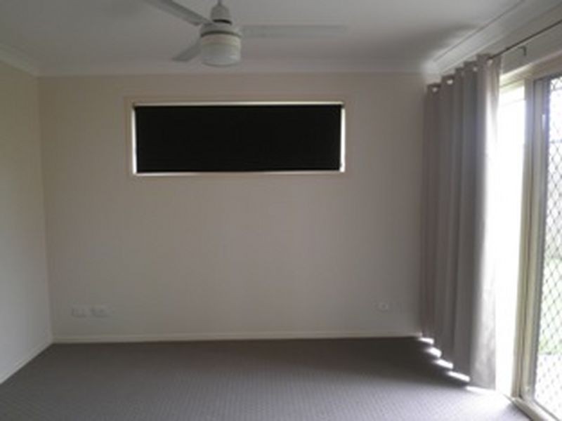 30 Elcock Avenue, Crestmead QLD 4132