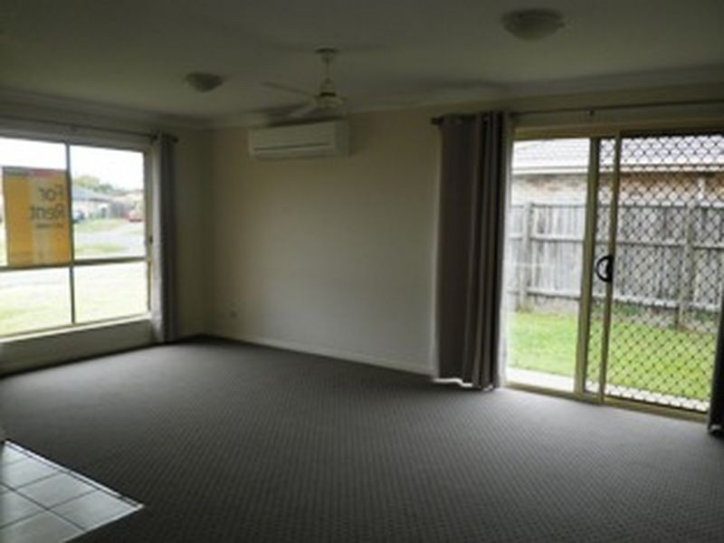 30 Elcock Avenue, Crestmead QLD 4132