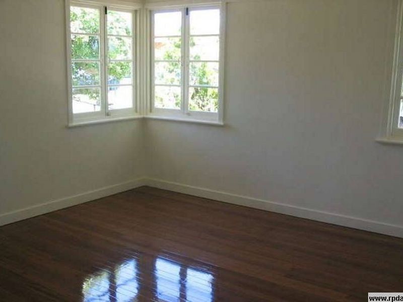 93 Goldfinch Street, Inala QLD 4077