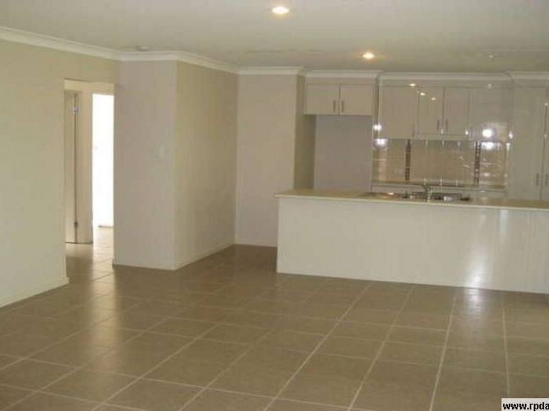 55 Brushwood Circuit, Forest Lake QLD 4078