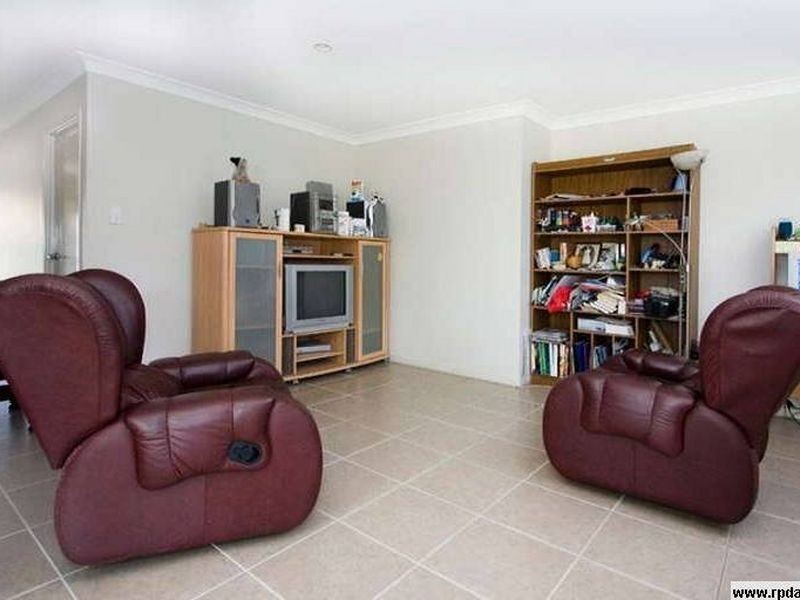 55 Brushwood Circuit, Forest Lake QLD 4078