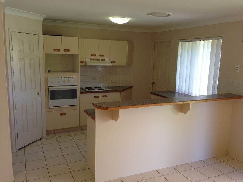 42 Cassowary Street, Doolandella QLD 4077