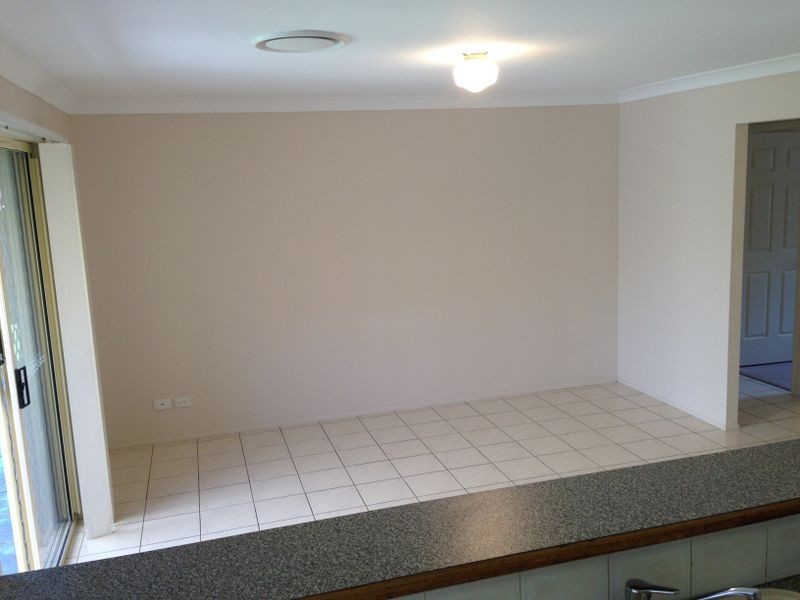 42 Cassowary Street, Doolandella QLD 4077