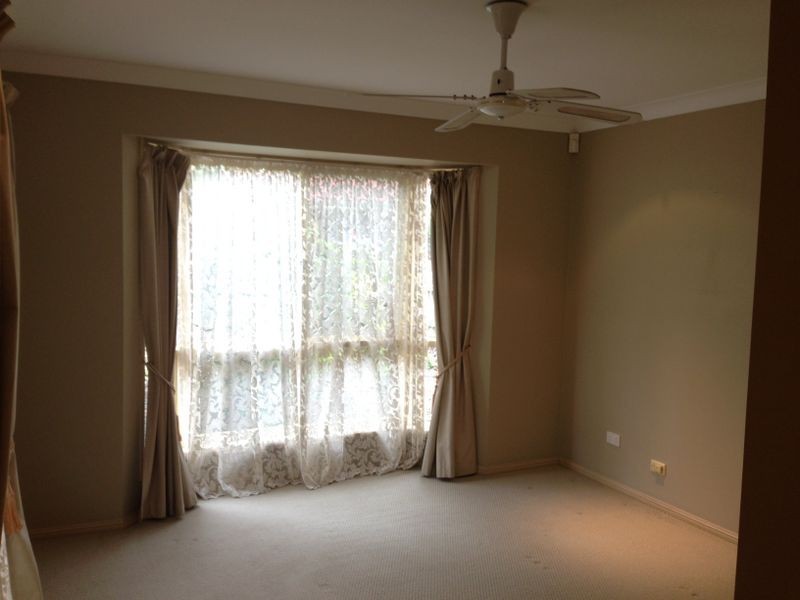 6 Cook Street, Forest Lake QLD 4078