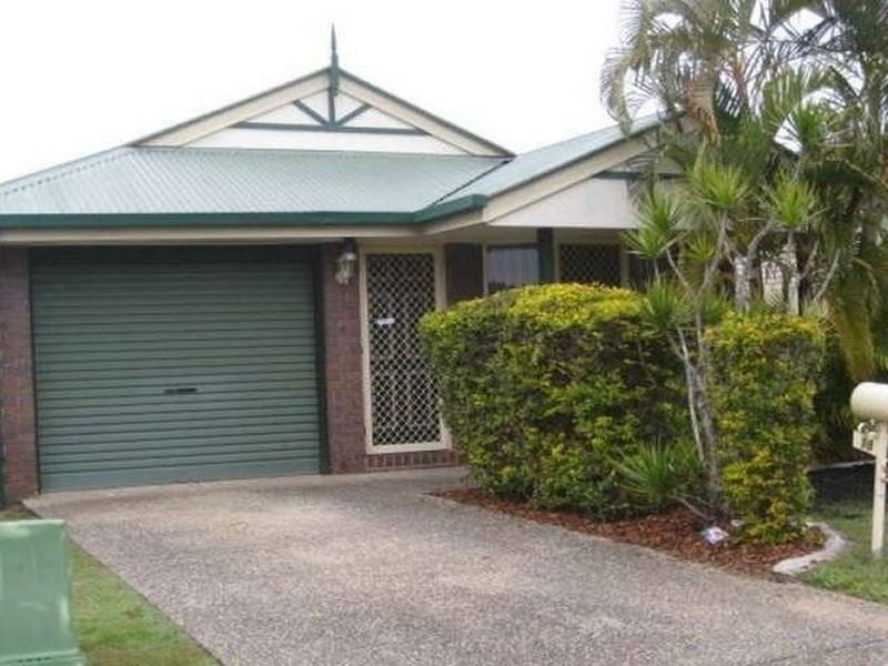 19 Lakeside Crescent, Forest Lake QLD 4078