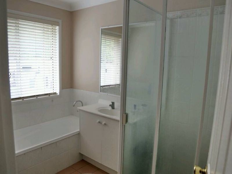 83 Brooklands Circuit, Forest Lake QLD 4078