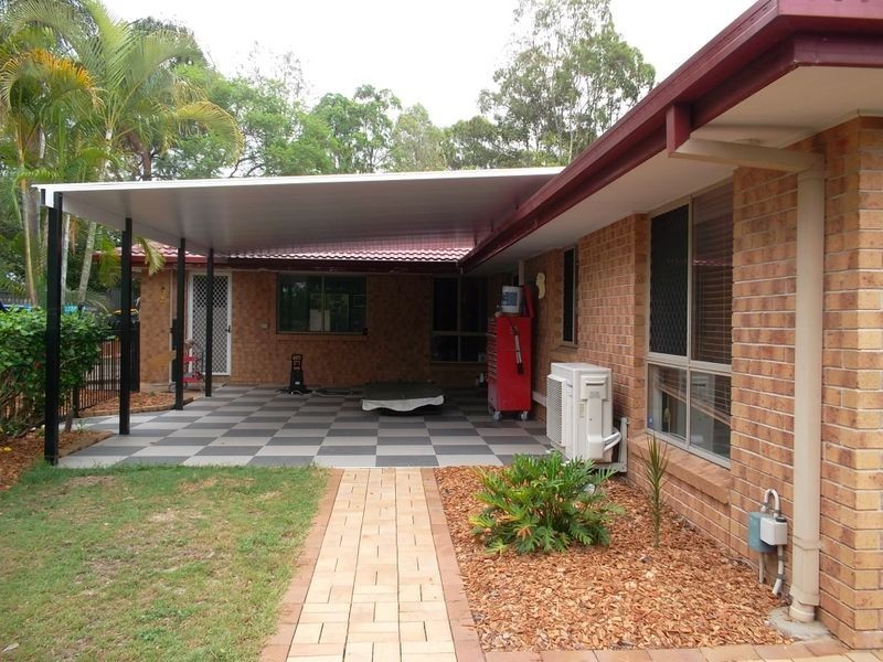 22 Conferta Place, Forest Lake QLD 4078
