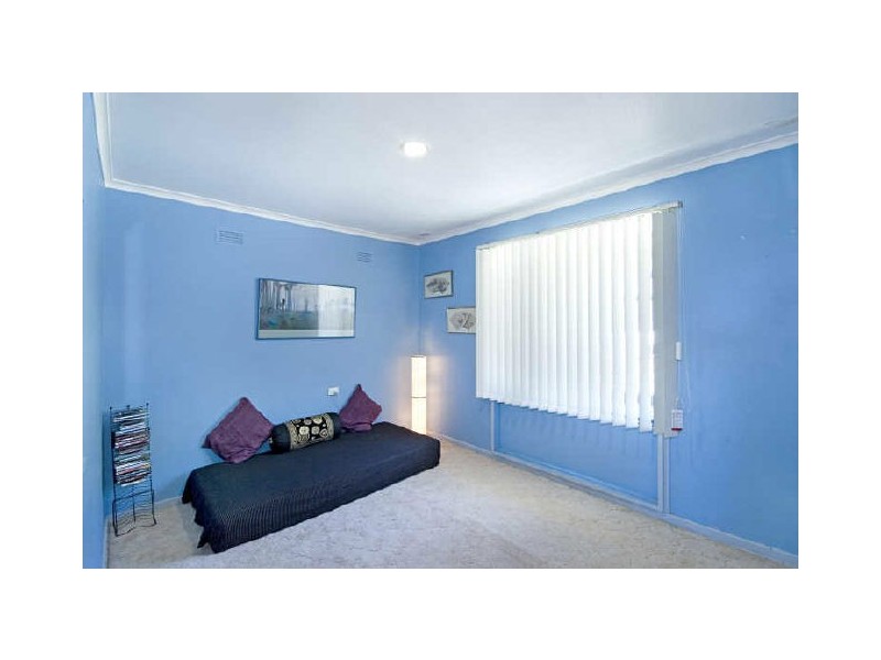 13 Shoalhaven Drive, Woy Woy NSW 2256