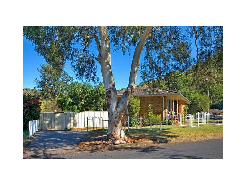 13 Shoalhaven Drive, Woy Woy NSW 2256