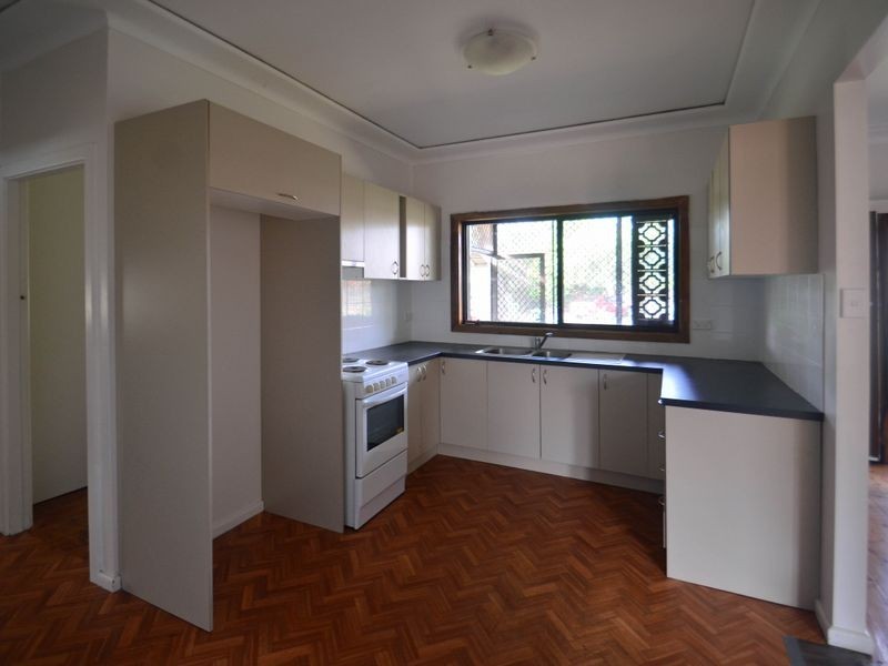 21 Angler Street, Woy Woy NSW 2256