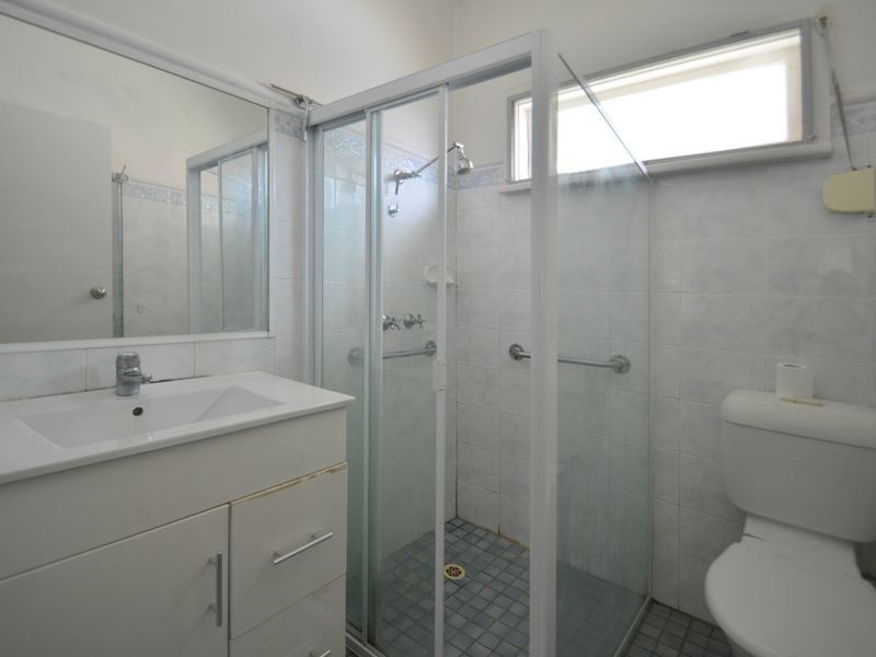 21 Angler Street, Woy Woy NSW 2256