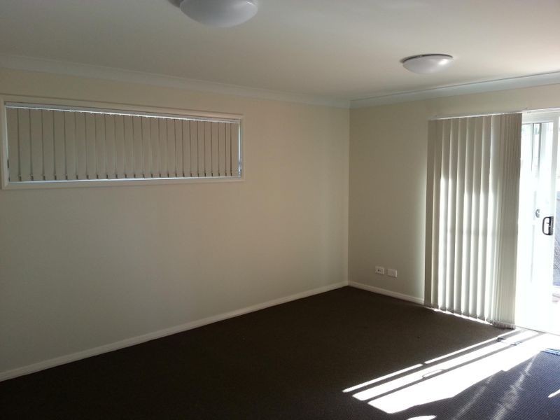 71a Dunalban Ave, Woy Woy NSW 2256