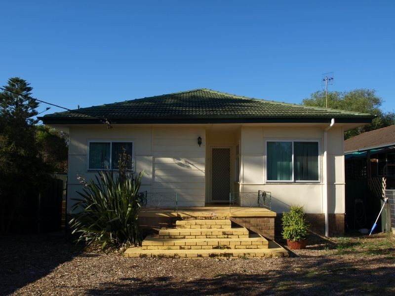 67 Cambridge Street, Umina Beach NSW 2257