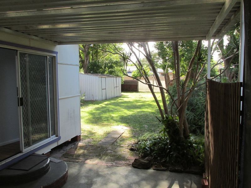 80 Springwood Av, Ettalong Beach NSW 2257