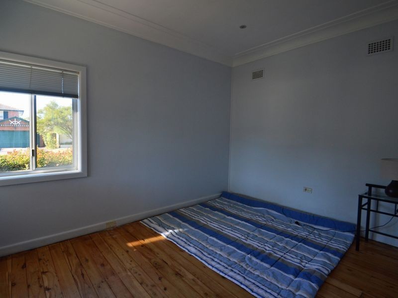 12 Flathead Road, Ettalong Beach NSW 2257