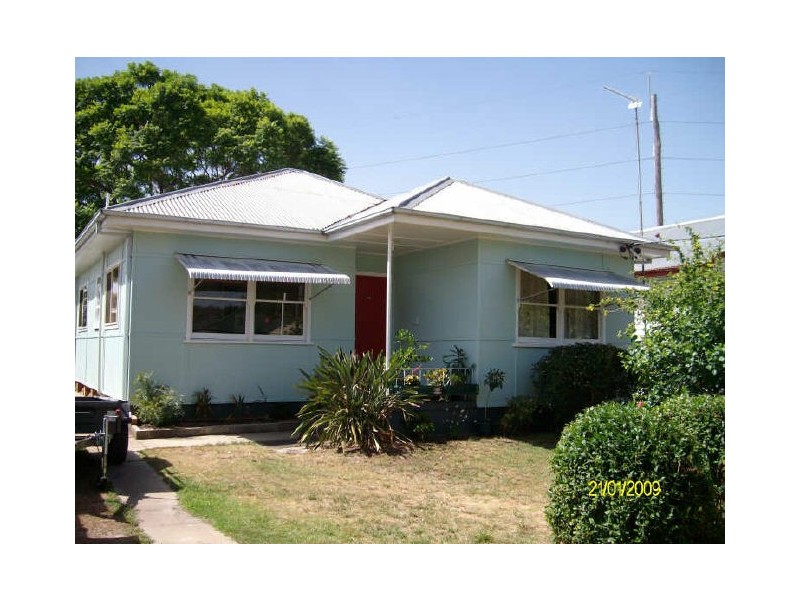 46 Moana Ave, Woy Woy NSW 2256