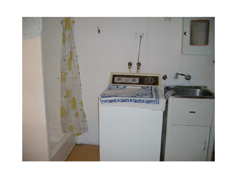 Cabin/34 King Street, Umina Beach NSW 2257