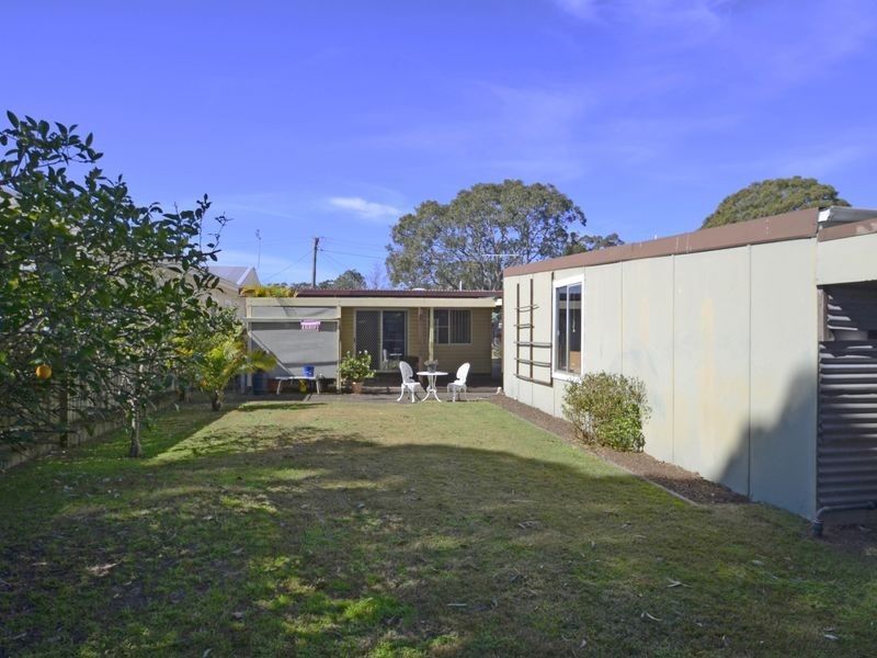 5 Carrington Street, Woy Woy NSW 2256