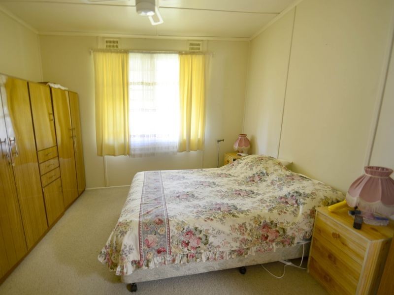 5 Carrington Street, Woy Woy NSW 2256