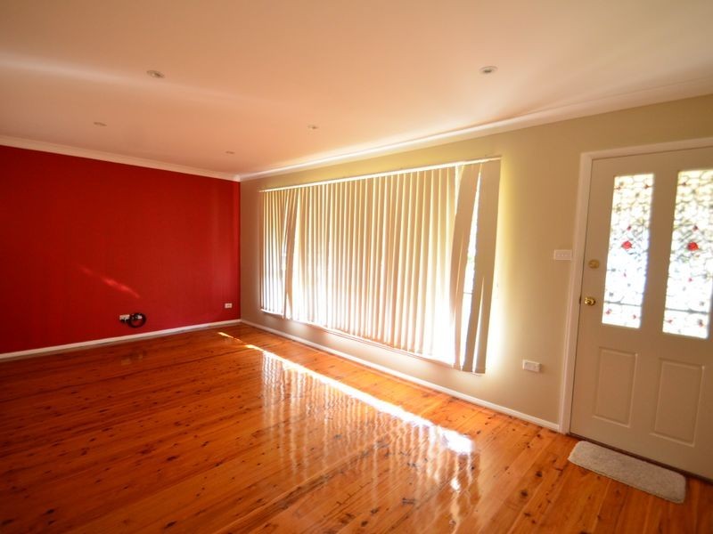 12 Norma Crescent, Woy Woy NSW 2256