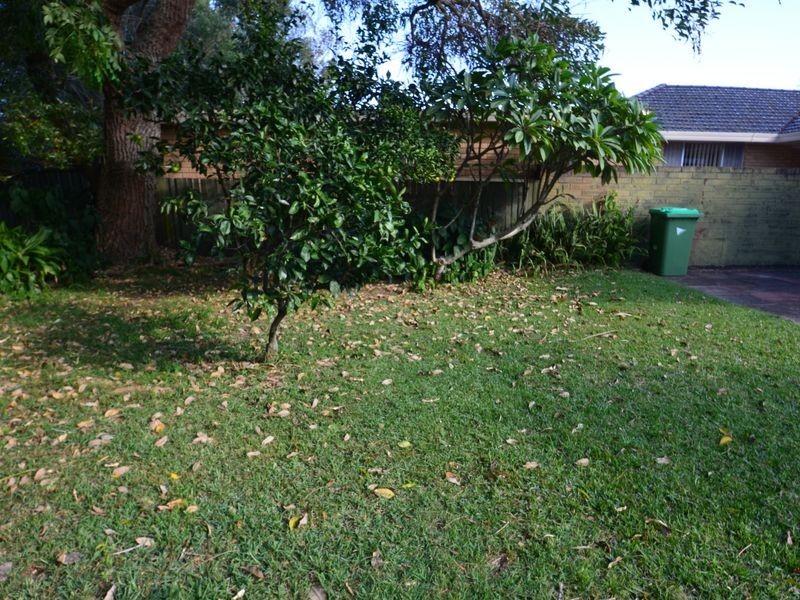 12 Norma Crescent, Woy Woy NSW 2256