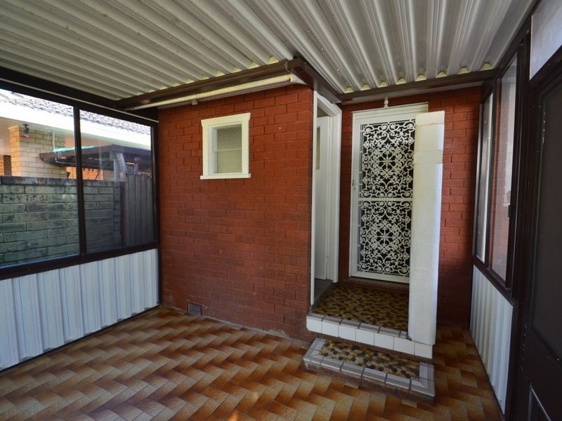 12 Norma Crescent, Woy Woy NSW 2256