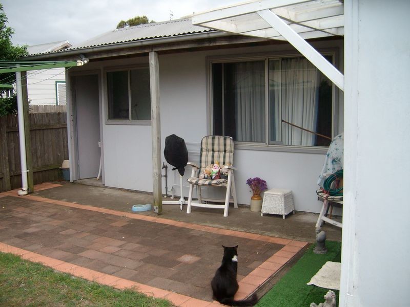 6a Melbourne Ave, Umina Beach NSW 2257