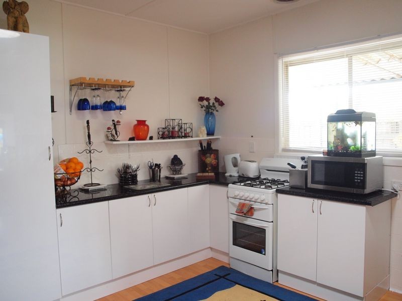 20 Pozieres Ave, Umina Beach NSW 2257