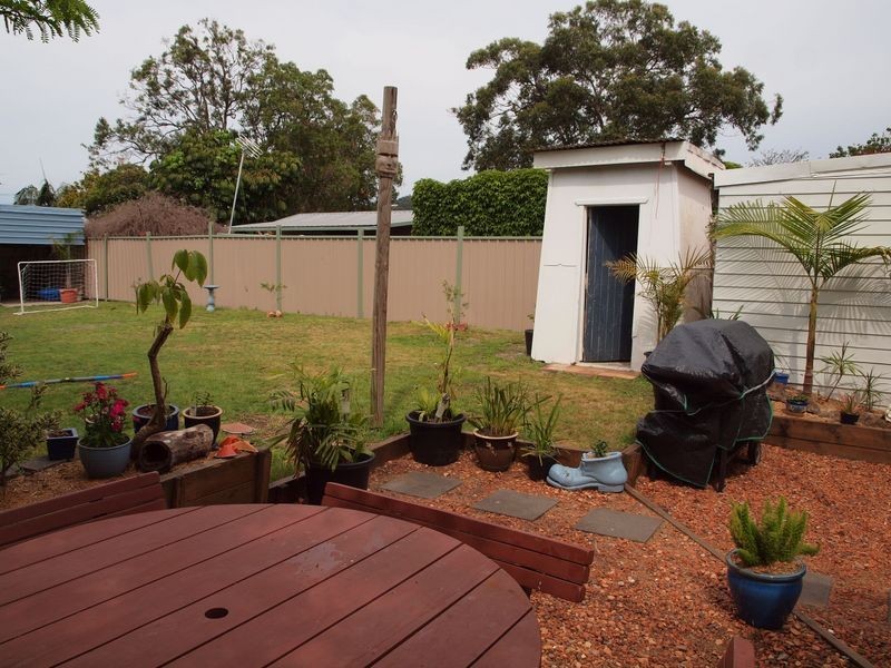 20 Pozieres Ave, Umina Beach NSW 2257