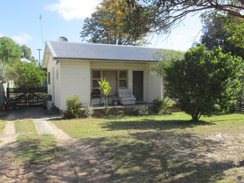20 Terry Ave, Woy Woy NSW 2256