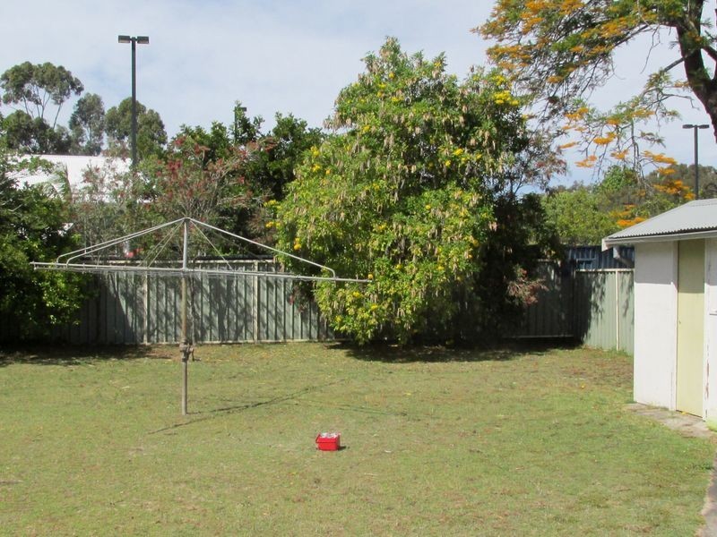 20 Terry Ave, Woy Woy NSW 2256