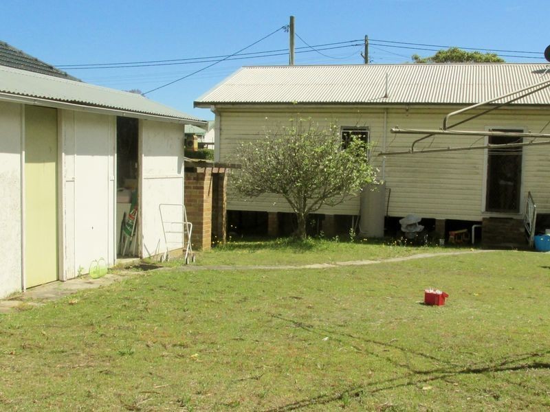 20 Terry Ave, Woy Woy NSW 2256