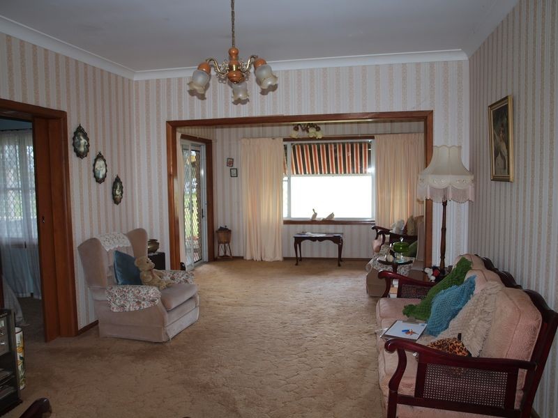 302 Burge Road, Woy Woy NSW 2256