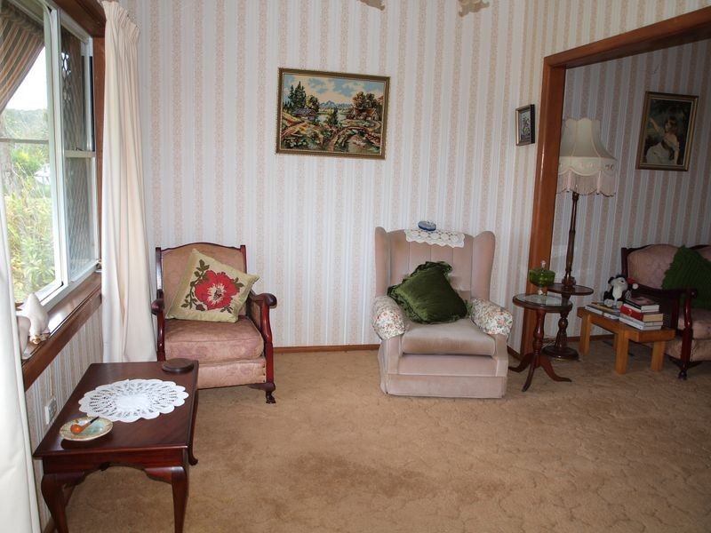 302 Burge Road, Woy Woy NSW 2256