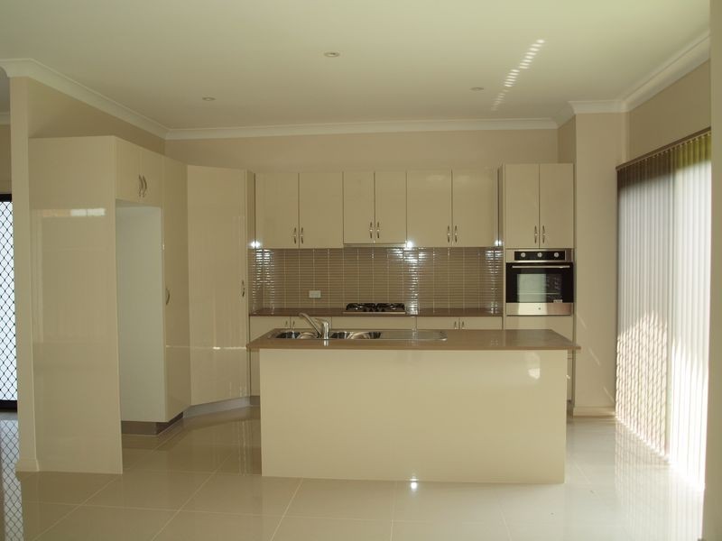 2/163 Booker Bay Road, Booker Bay NSW 2257