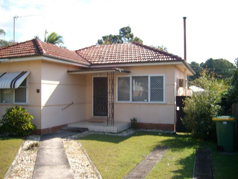 7 Moana Street, Woy Woy NSW 2256