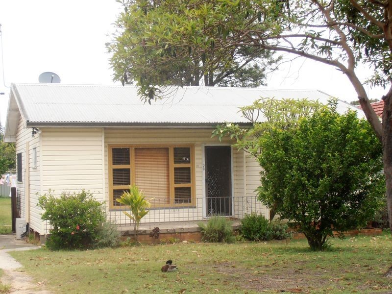 20 Terry Avenue, Woy Woy NSW 2256