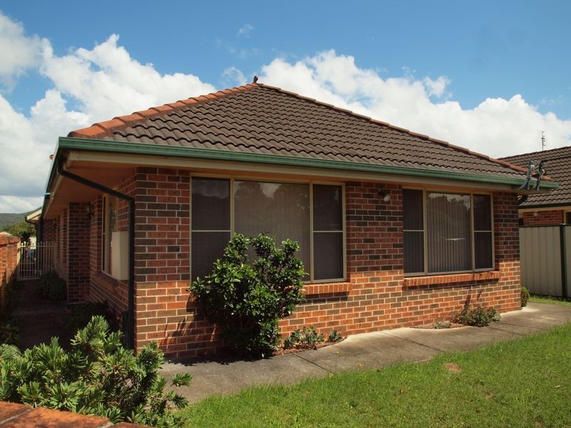 1/77 Trafalgar Ave, Woy Woy NSW 2256