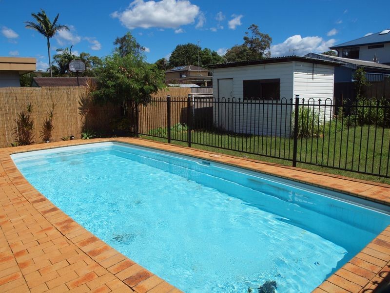 13 Rowan Road, Woy Woy NSW 2256