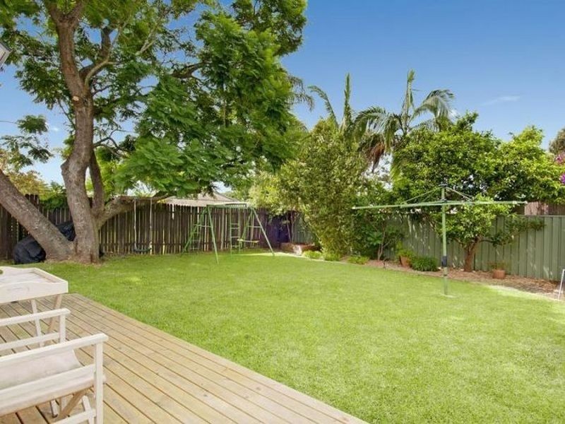 18 Cogra Road, Woy Woy NSW 2256