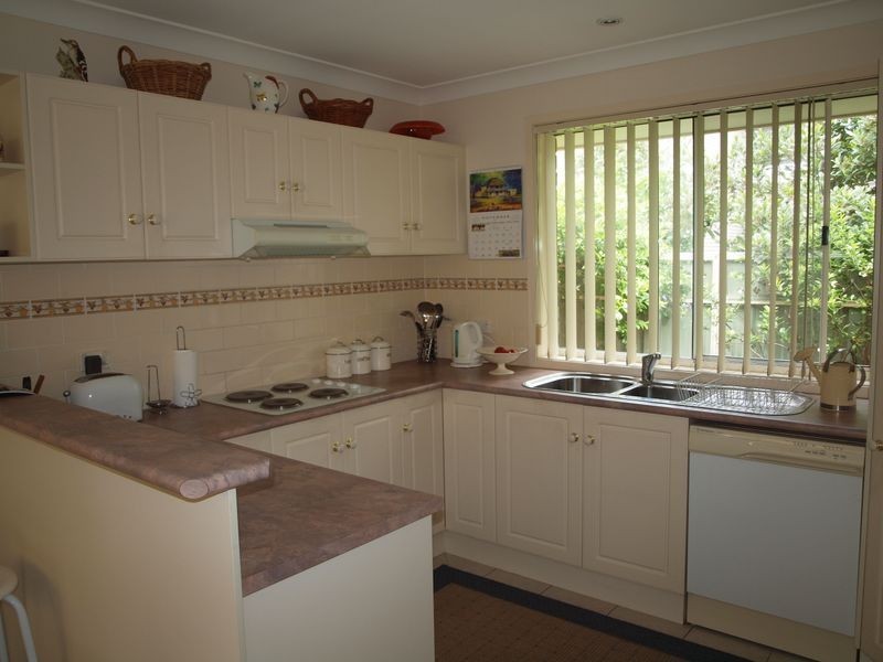 2/116 Blackwall Road, Woy Woy NSW 2256