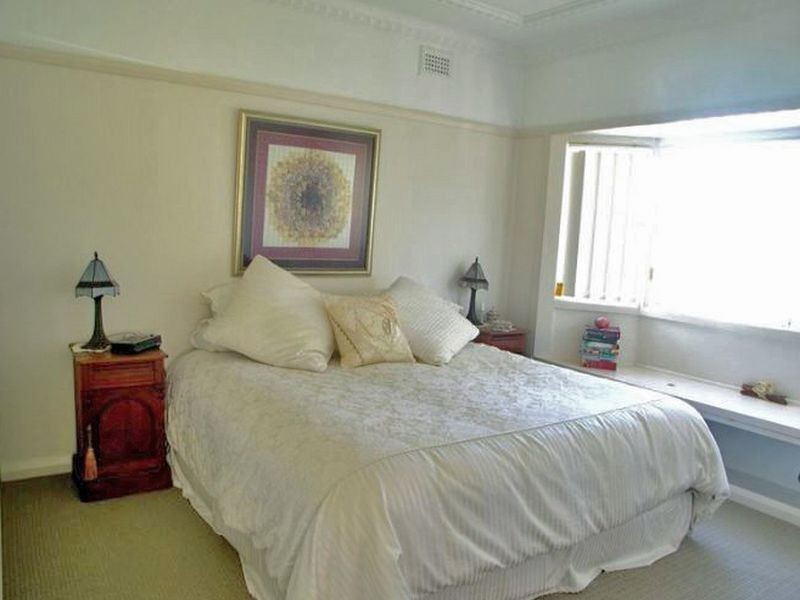 5 Inkerman Ave, Umina Beach NSW 2257