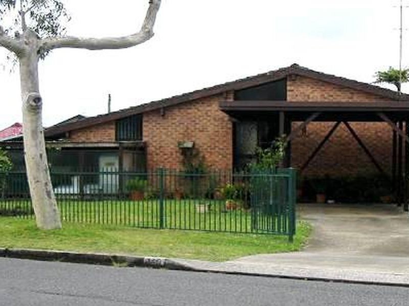 140 North Burge Road, Woy Woy NSW 2256