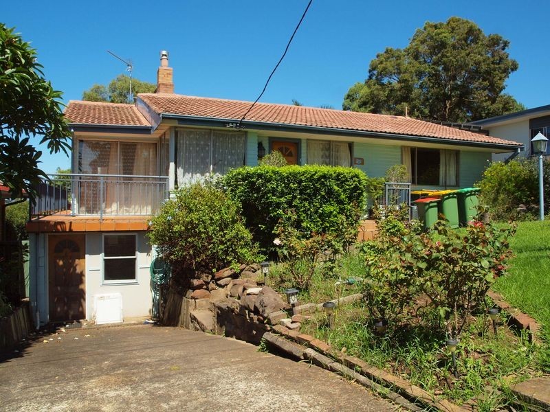 26 Penang Street, Point Clare NSW 2250