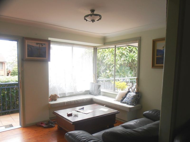 26 Penang Street, Point Clare NSW 2250