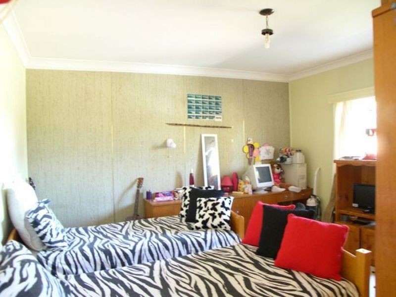 39 Osborne Ave, Umina Beach NSW 2257