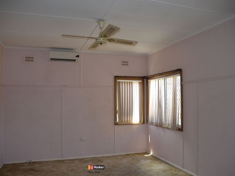 213 Burge Road, Woy Woy NSW 2256