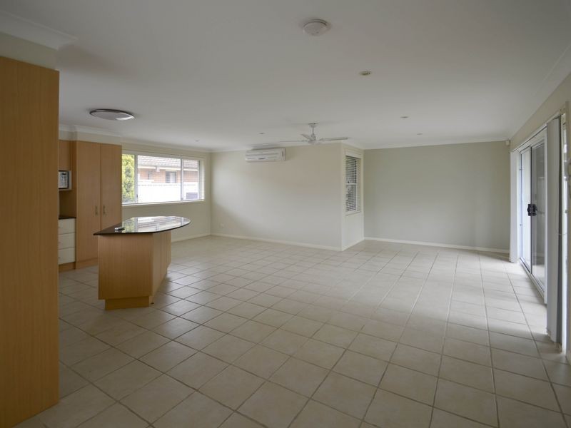 2/25 South Street, Umina Beach NSW 2257
