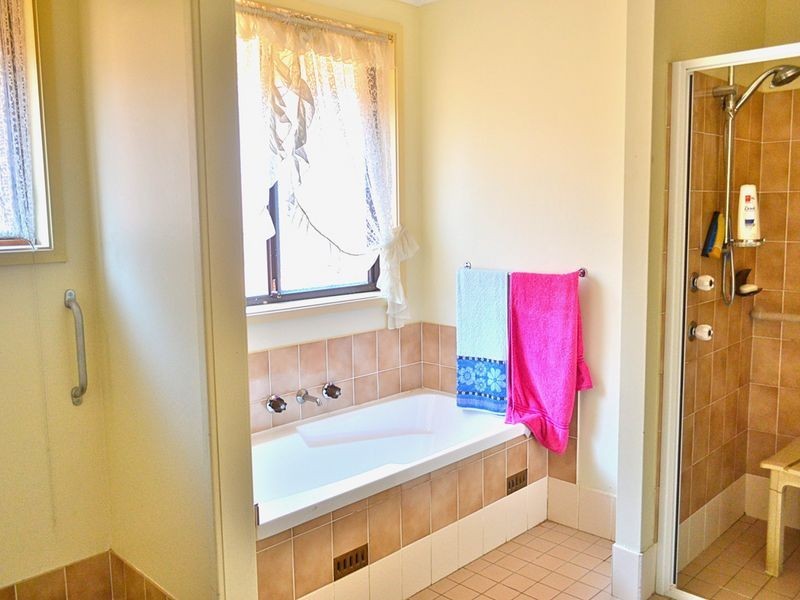 22 Rawson Road, Woy Woy NSW 2256