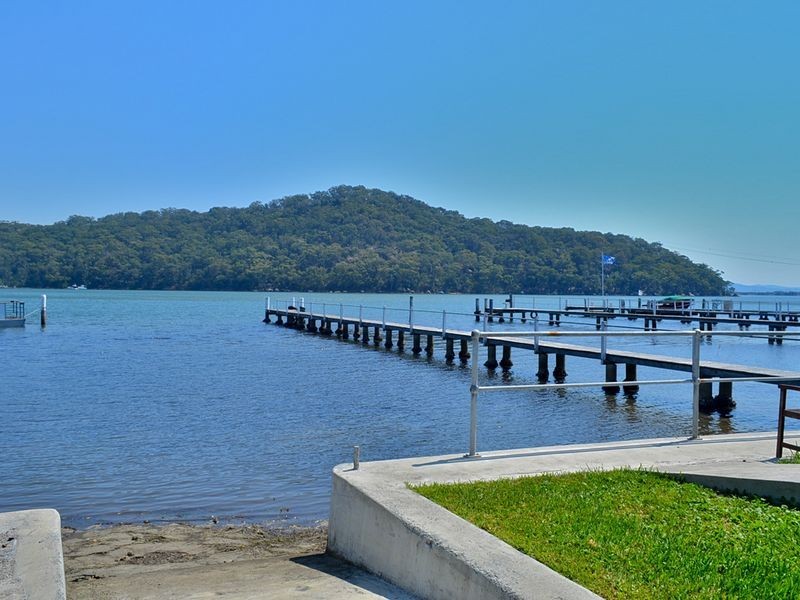 22 Rawson Road, Woy Woy NSW 2256